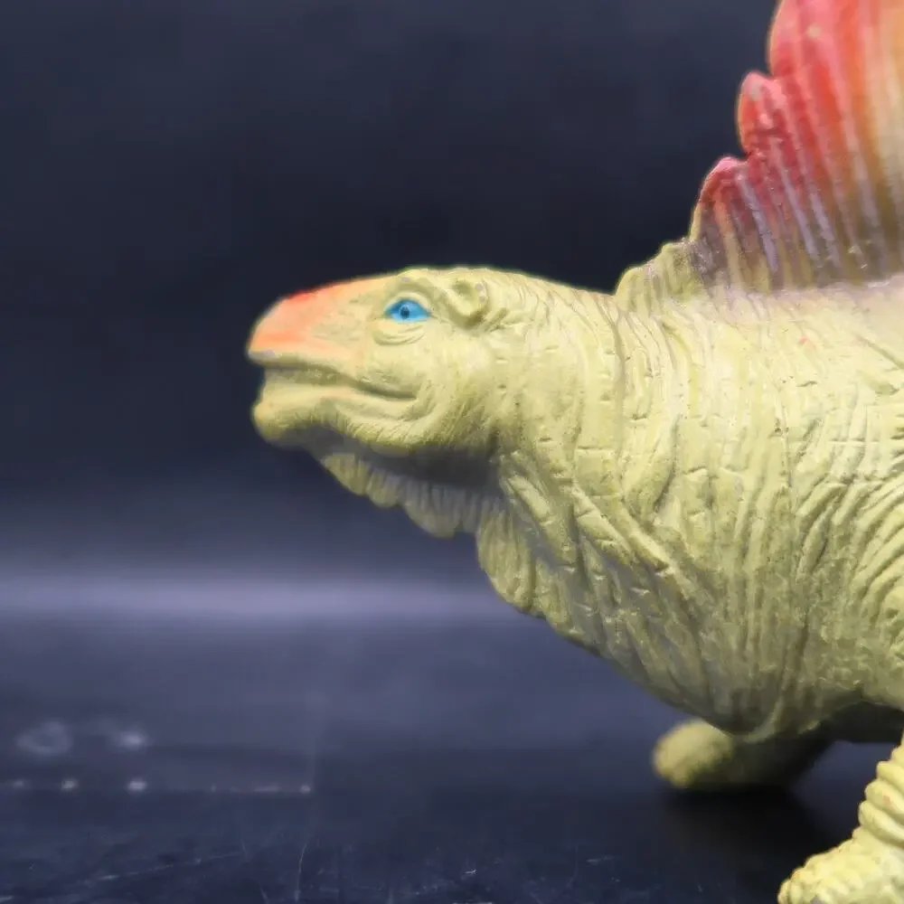 Dimetrodon Dinosaur Toy Figure Plastic 2000 Vintage 8 in Made in China 1072-P10